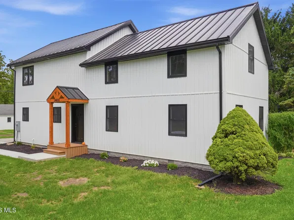 24410 2nd St, Grand Rapids, OH 43522