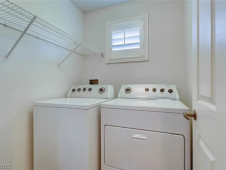 2677 Begonia Valley Ave — Photo 9