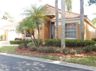 3071 Casa Rio Ct, Riviera Beach, FL 33418