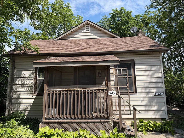 349 Eagle St — Photo 2