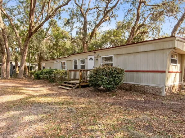 1414 Ian Dr, Fernandina Beach, FL 32034