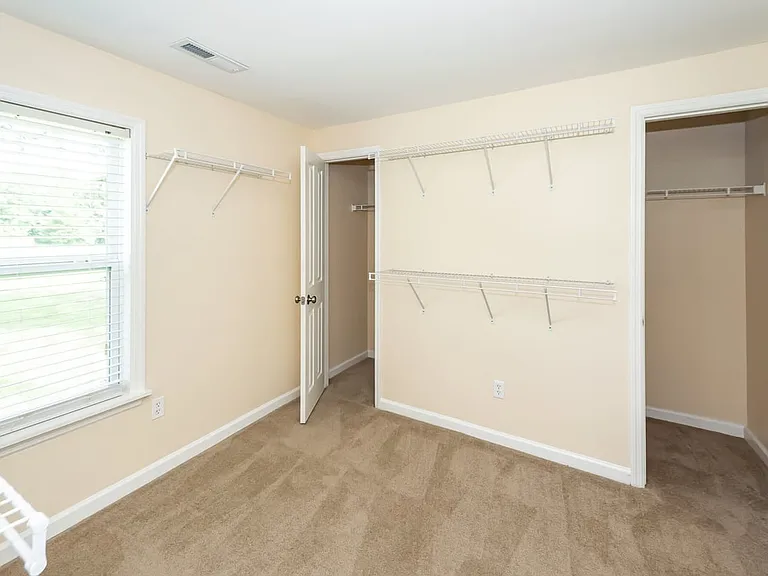 2126 State Rd — Photo 97