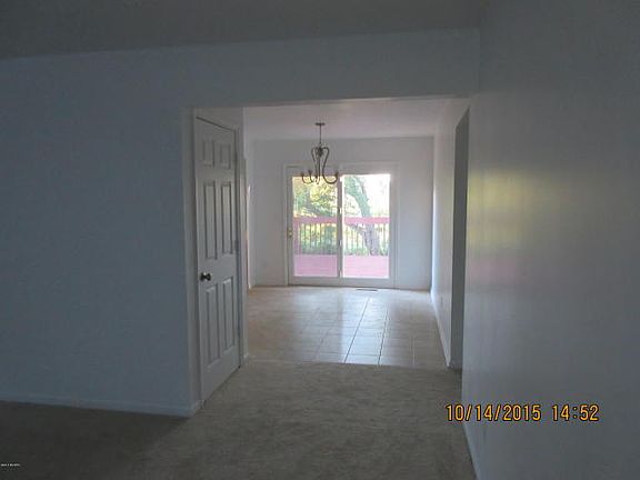 5th image of 2064 Surry Ave