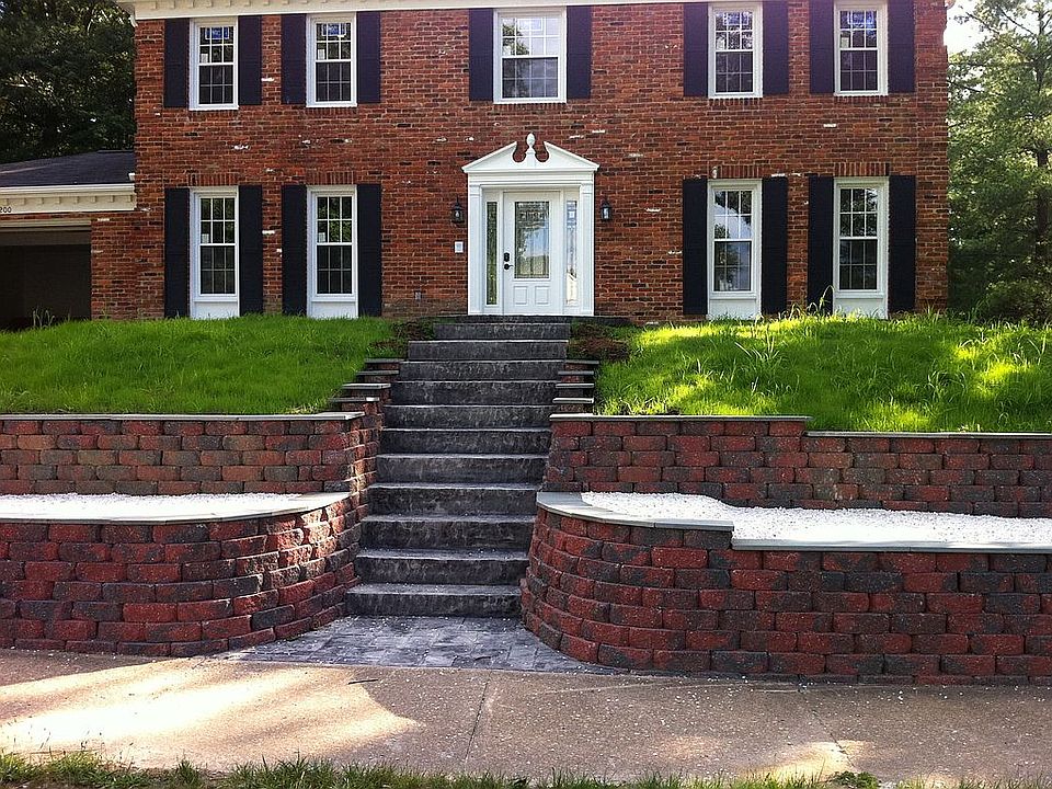 1st image of 16200 Sunny Knoll Dr