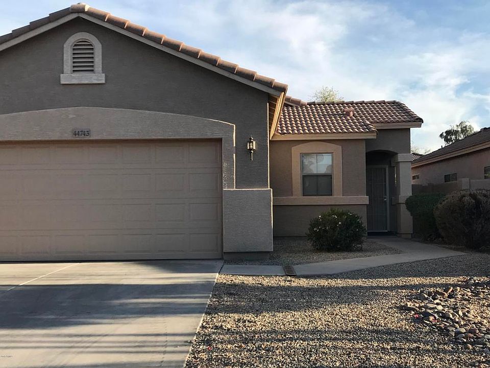 1st image of 44743 W Alamendras St