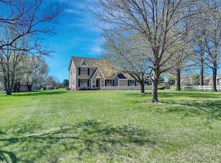 10687 W 157th Ter, Overland Park, KS 66221