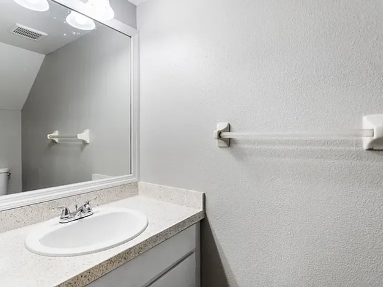 2820 S Pines Dr #132 — Photo 21