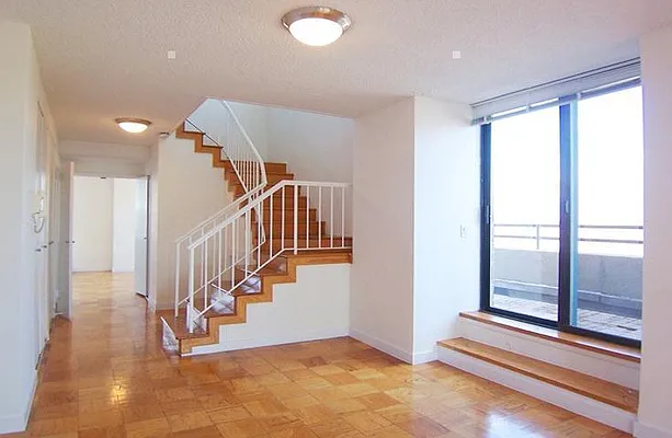 Rented by Keller Williams NYC | media 13