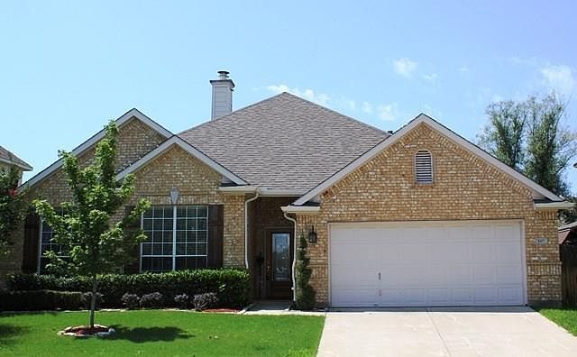 1st image of 107 Belton Dr