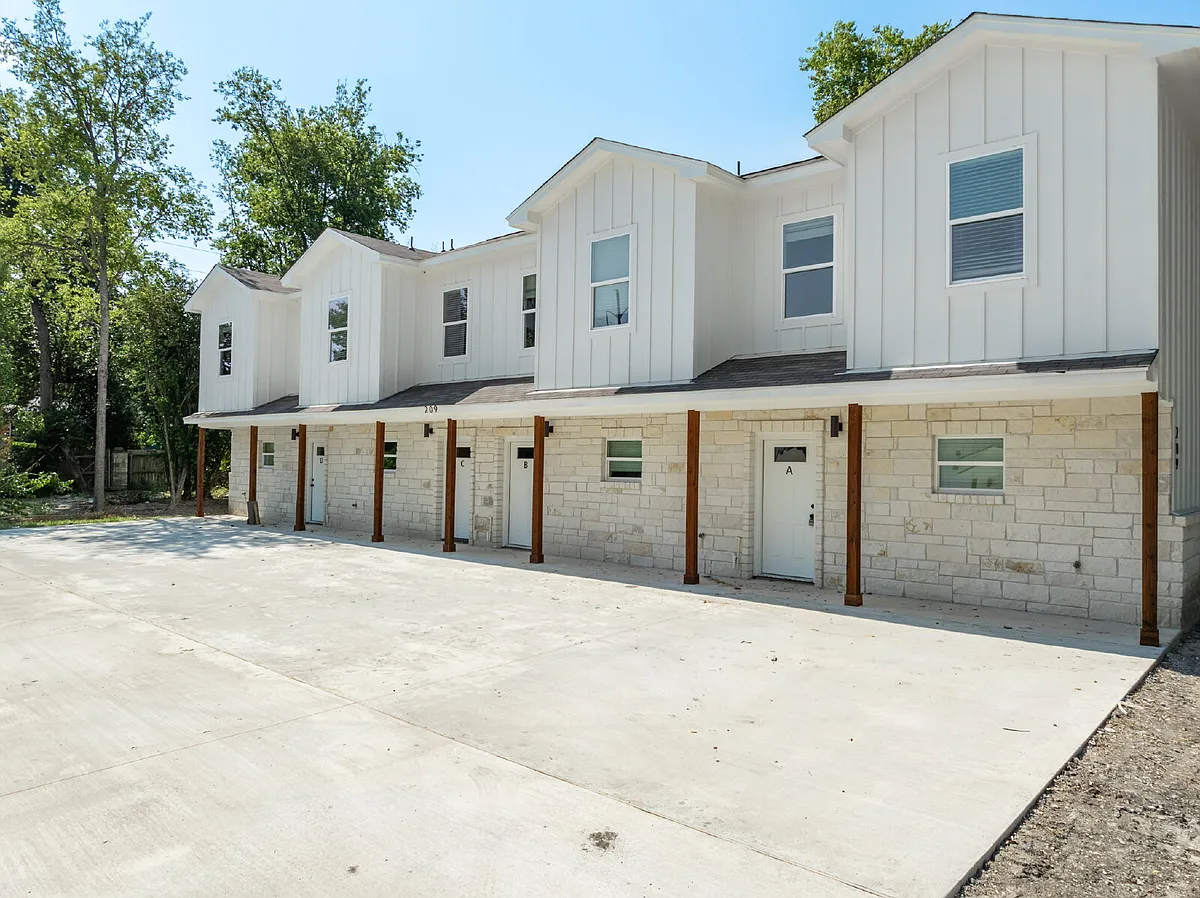 Building Photo - 209 S 18th St #C