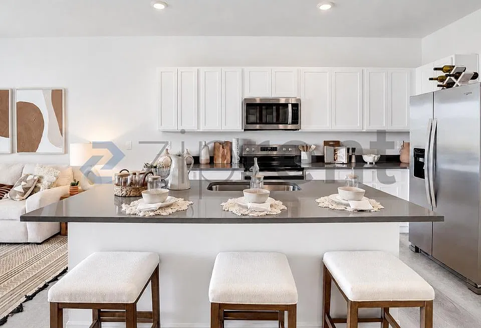 226 Royal Spoonbill Dr