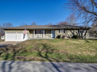 1504 Tyler St, Aurora, MO 65605