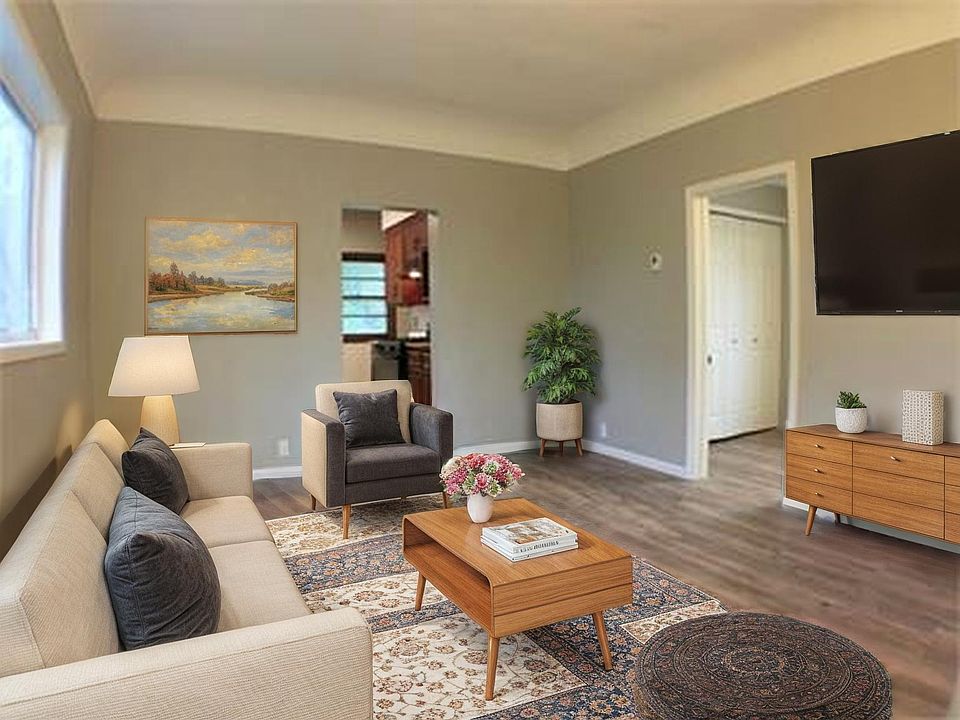 *Virtually staged for demonstration purposes only. Home is unfurnished.