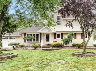 6 Bernad St, Eatontown, NJ 07724