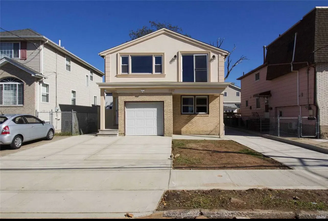 3 bed, $3,700 — Photo 2