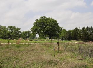 7816 White Oak Rd, Harper, TX 78631