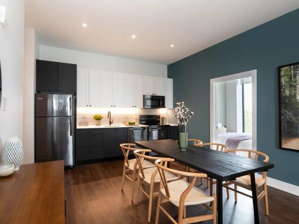 780 S 52nd St APT 218