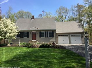 14 Stephanie Dr, Dayton, ME 04005