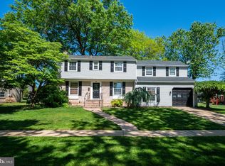 22 Vista Rd, Wyomissing, PA 19610