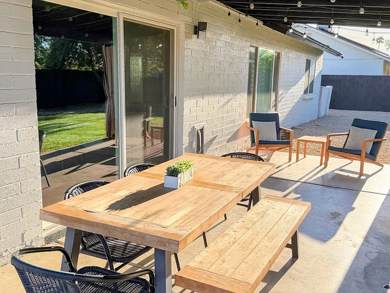 5201 E Beck Ln — Photo 26