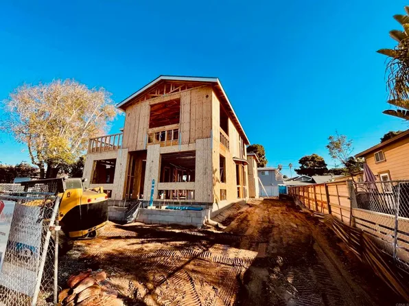 606 N Ditmar St, Oceanside, CA 92054