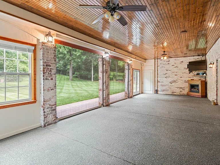 9640 Mitchell Pl — Photo 42