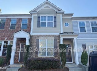 3102 Berkeley Springs Pl, Raleigh, NC 27616