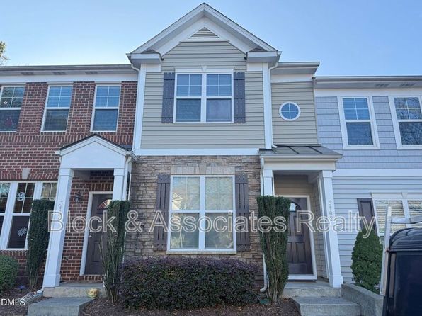 3102 Berkeley Springs Pl, Raleigh, NC 27616