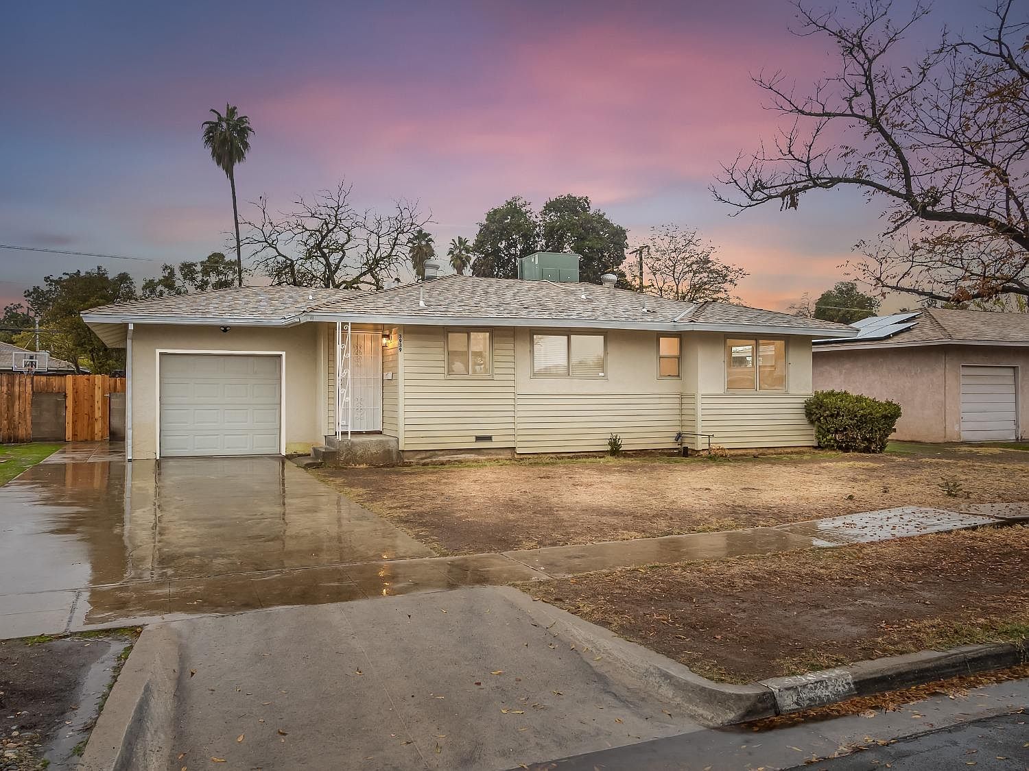 3939 N Pleasant Ave, Fresno, CA 93705 | Zillow