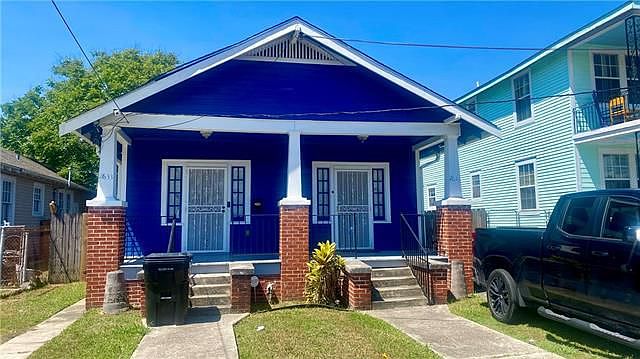 1st image of 2635 Gladiolus St