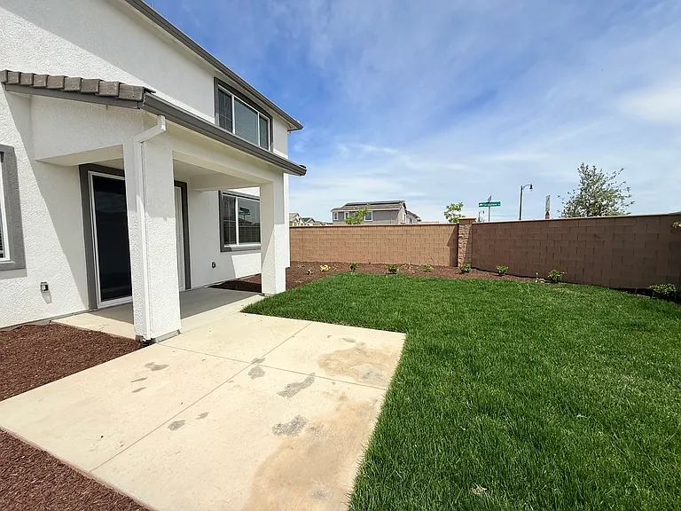 8372 Valpane Way — Photo 49