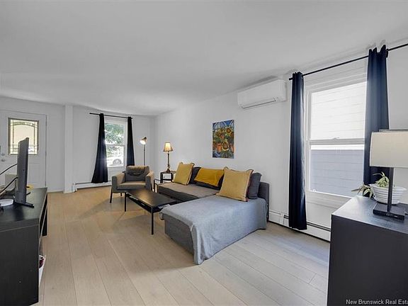 5th image of 32 Cedar Grove Cres #30