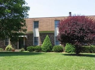 923 Hermitage Rdg, Hermitage, TN 37076