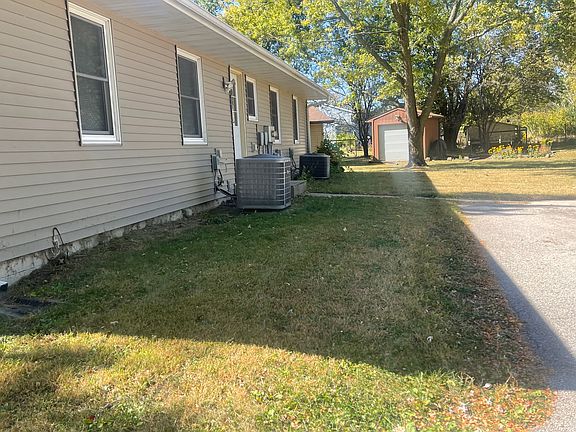 2nd image of 420 Heritage Pl #420