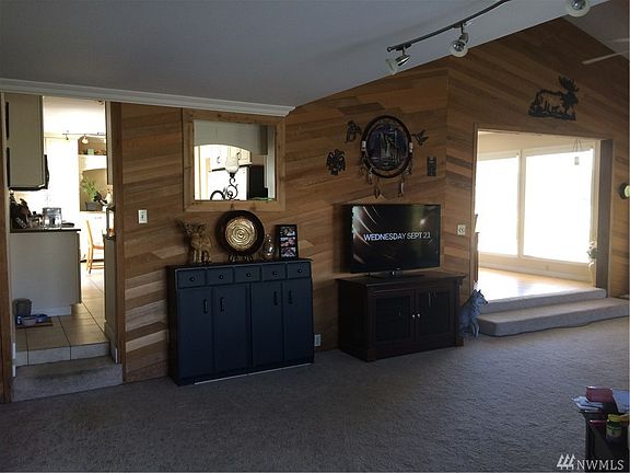 5th image of 1141 S Eastlake Dr