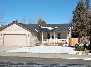 21340 NE Pelican Dr, Bend, OR 97701