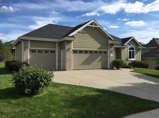 7615 Kennelley Dr, Lincoln, NE 68516
