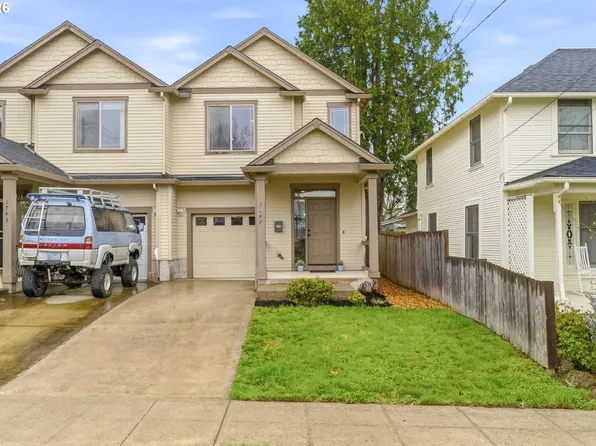 1749 SE Marion St, Portland, OR 97202