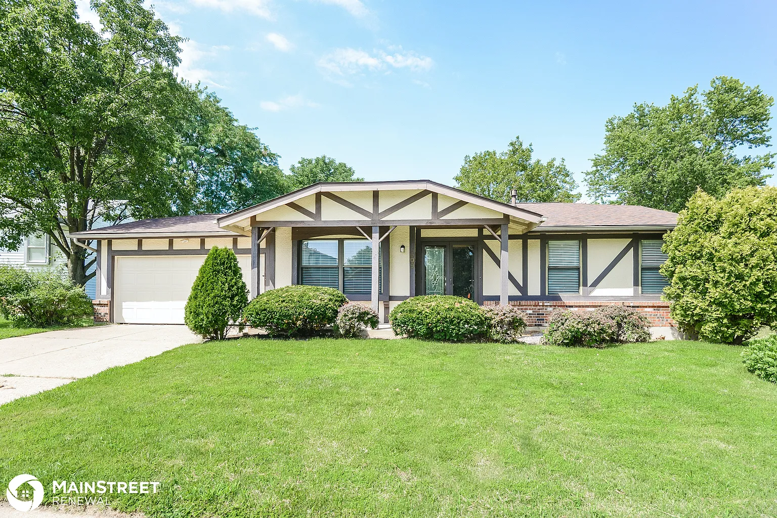 609 Bugle Hill Dr photo 1