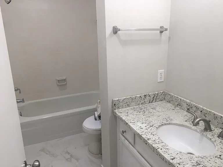 2618 Olster Dr — Photo 10