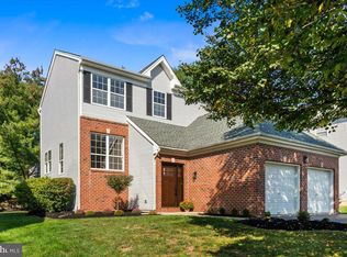 4 Carey St, Pennington, NJ 08534