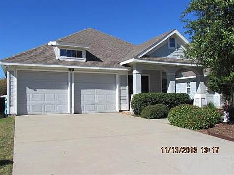 1st image of 208 Creekview Dr