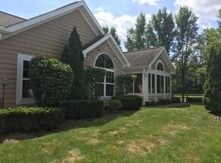 2635 Prestwick Village Cir, Springfield, OH 45503