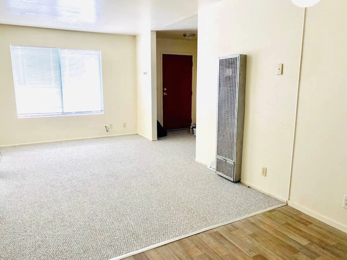 687 Sylvan St — Photo 3