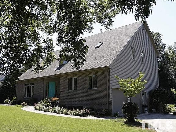 2nd image of 5009 Hanna Ln