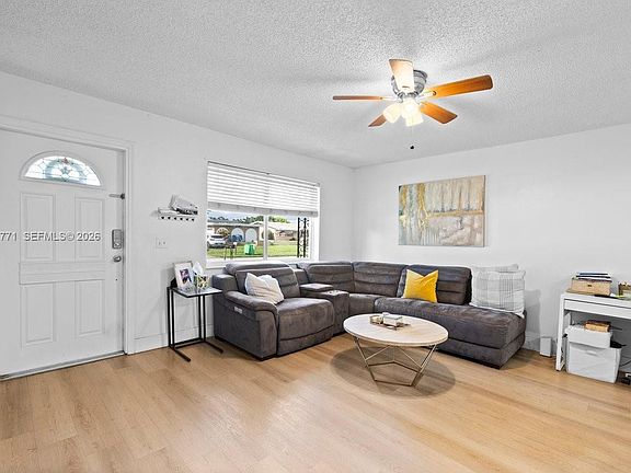 5th image of 8921 NW 26th Pl
