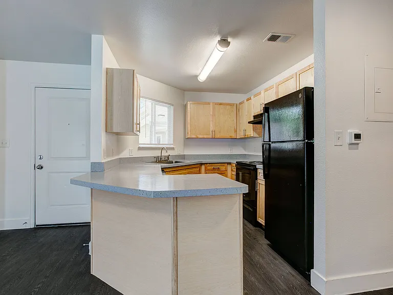Village on Shields - Cunningham — Photo 6