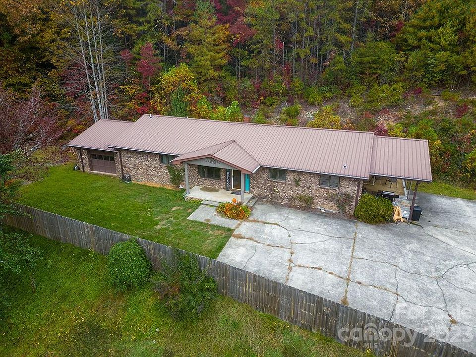 8414 Rosman Hwy, Rosman, NC 28772 MLS 4081586 Zillow