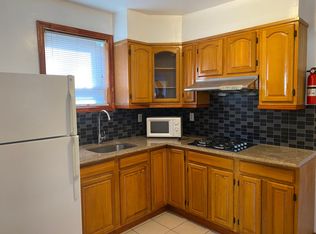 16216 78th Rd FLOOR 2, Fresh Meadows, NY 11366