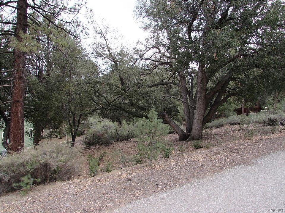 1st image of 1820 Linden Dr